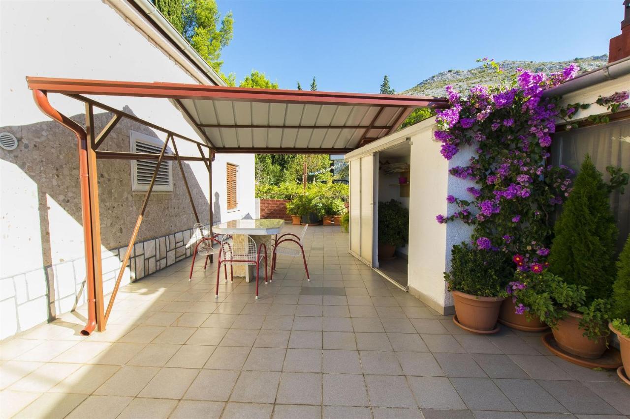 Apartments Pavlina Starigrad Paklenica Εξωτερικό φωτογραφία